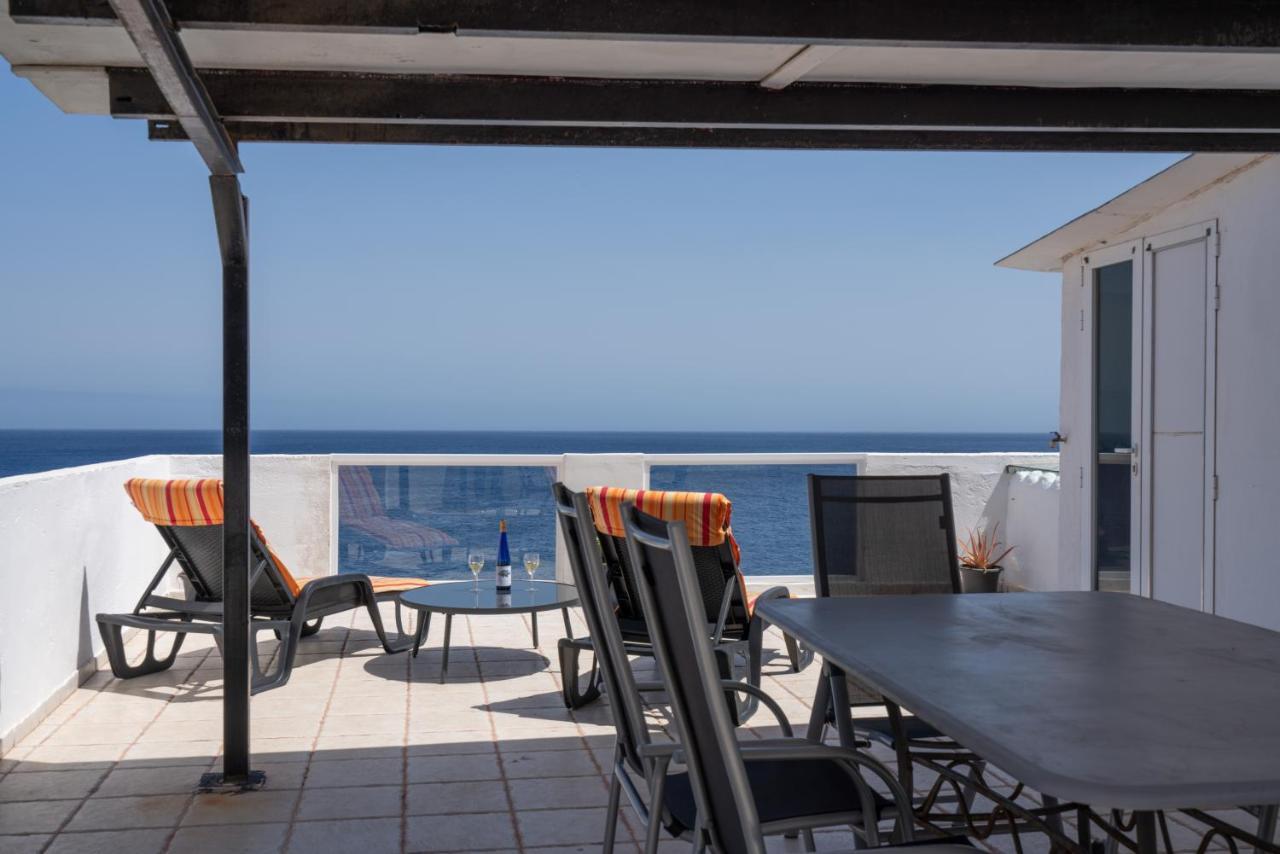 Spacious House With Huge Terrace Facing The Sea Bocacangrejo Екстериор снимка