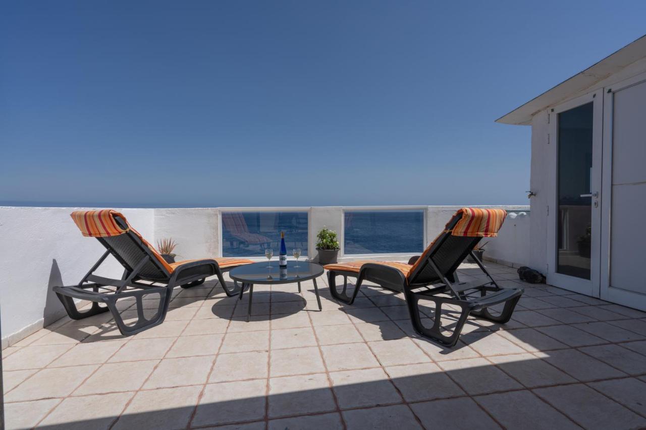 Spacious House With Huge Terrace Facing The Sea Bocacangrejo Екстериор снимка
